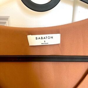 Babaton short sleeve blouse, like new, worn twice.